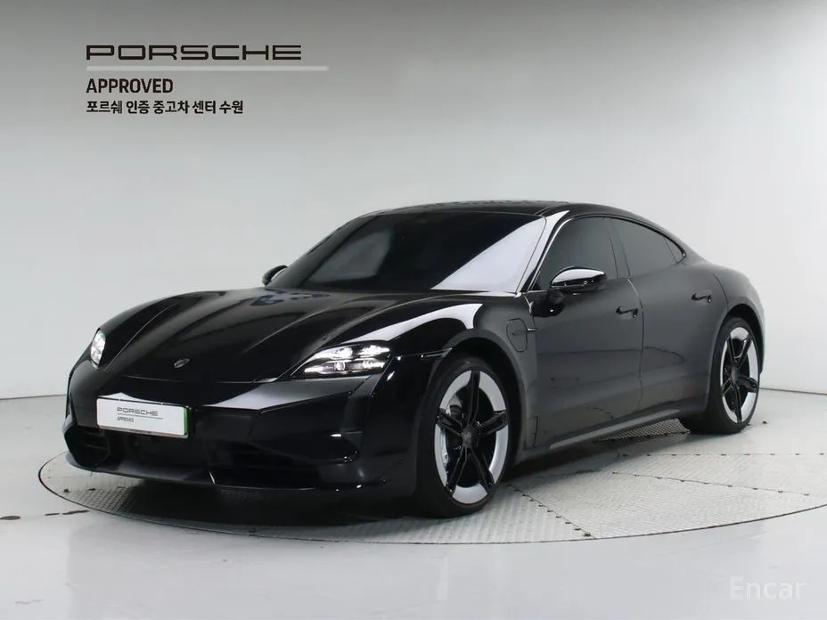 Porsche Taycan 2020 Turbo