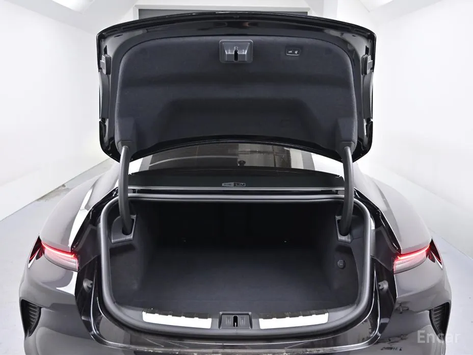 Porsche Taycan 2020 Turbo