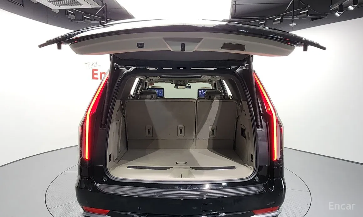 Cadillac Escalade 2021 6.2