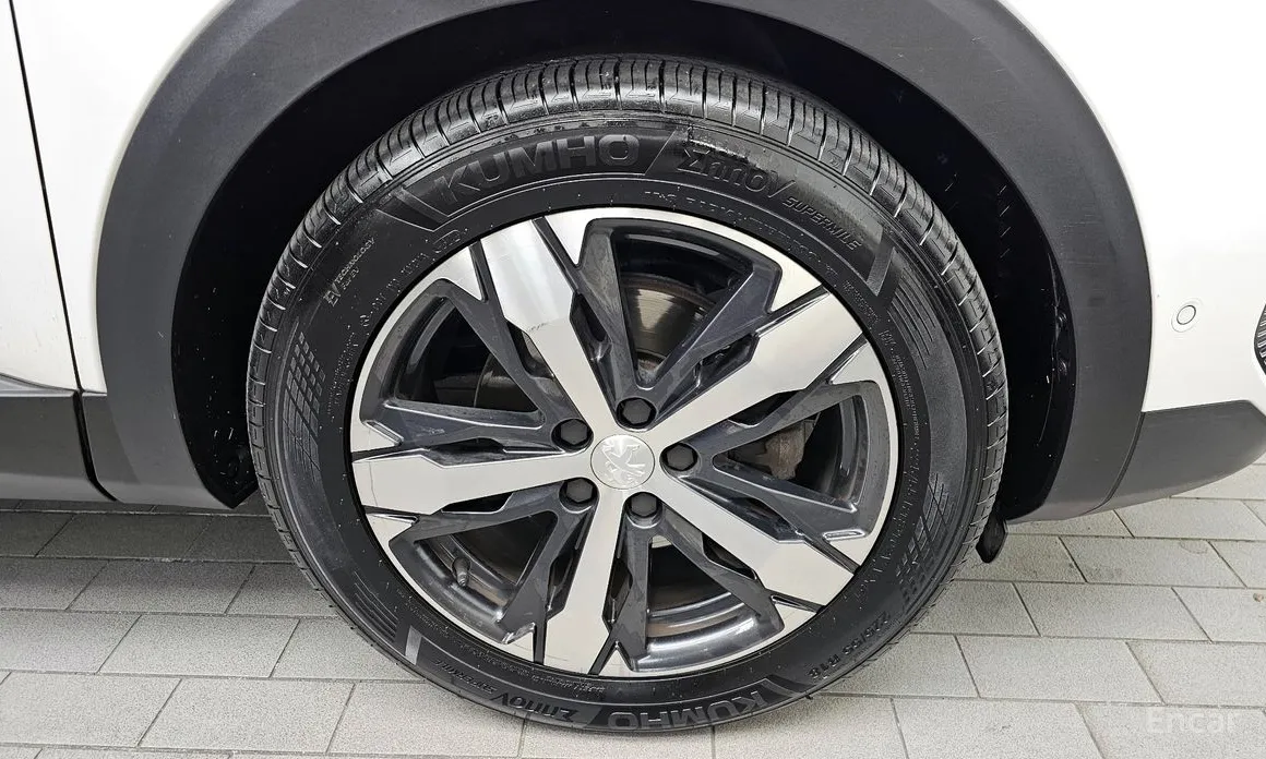 Peugeot 5008 2017 1.5 BlueHDi GT