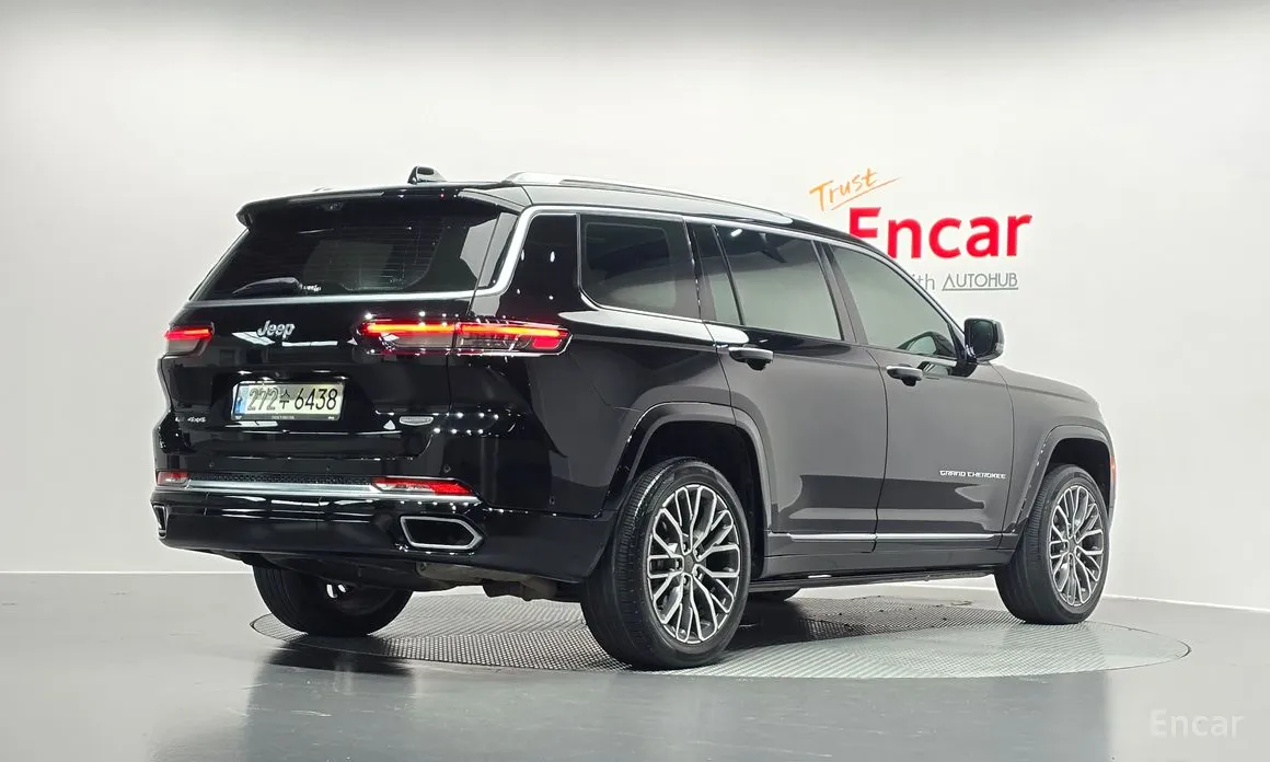 Jeep Cherokee 2021 L 3.6 Summit Reserve