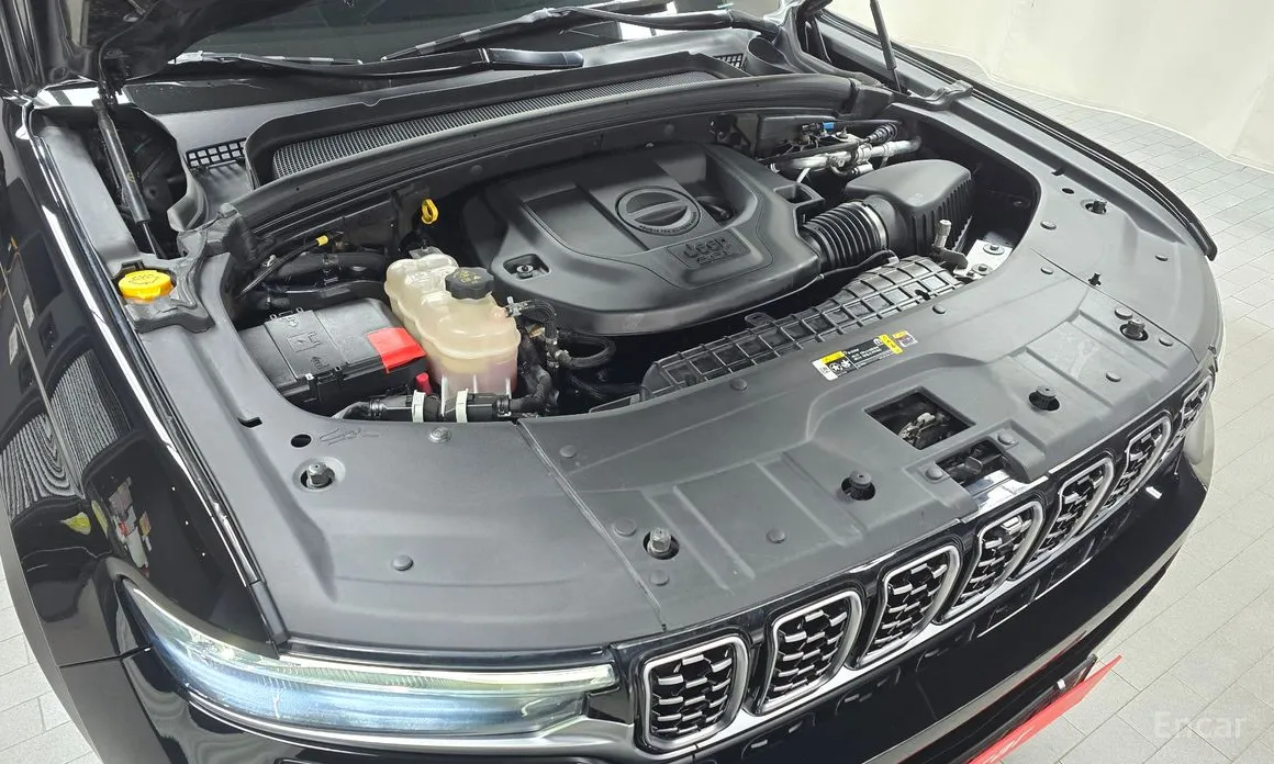 Jeep Cherokee 2021 L 3.6 Summit Reserve