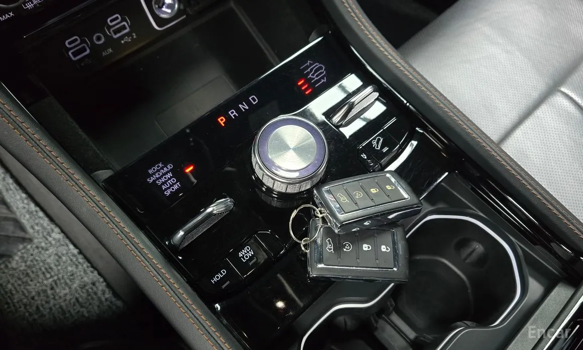 Jeep Cherokee 2021 L 3.6 Summit Reserve