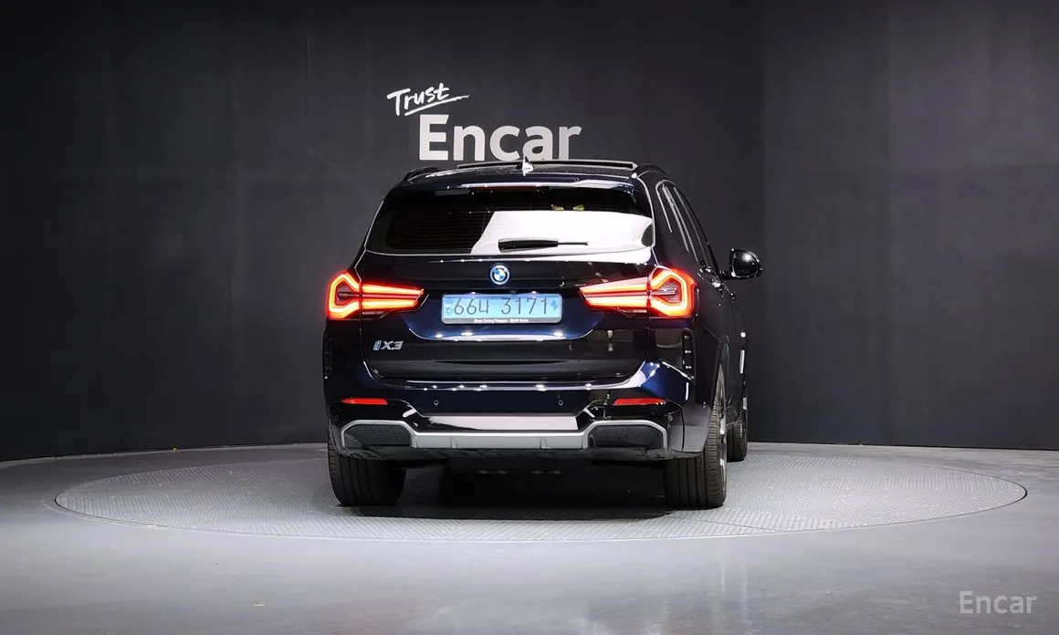 BMW iX3 2021 M Sports