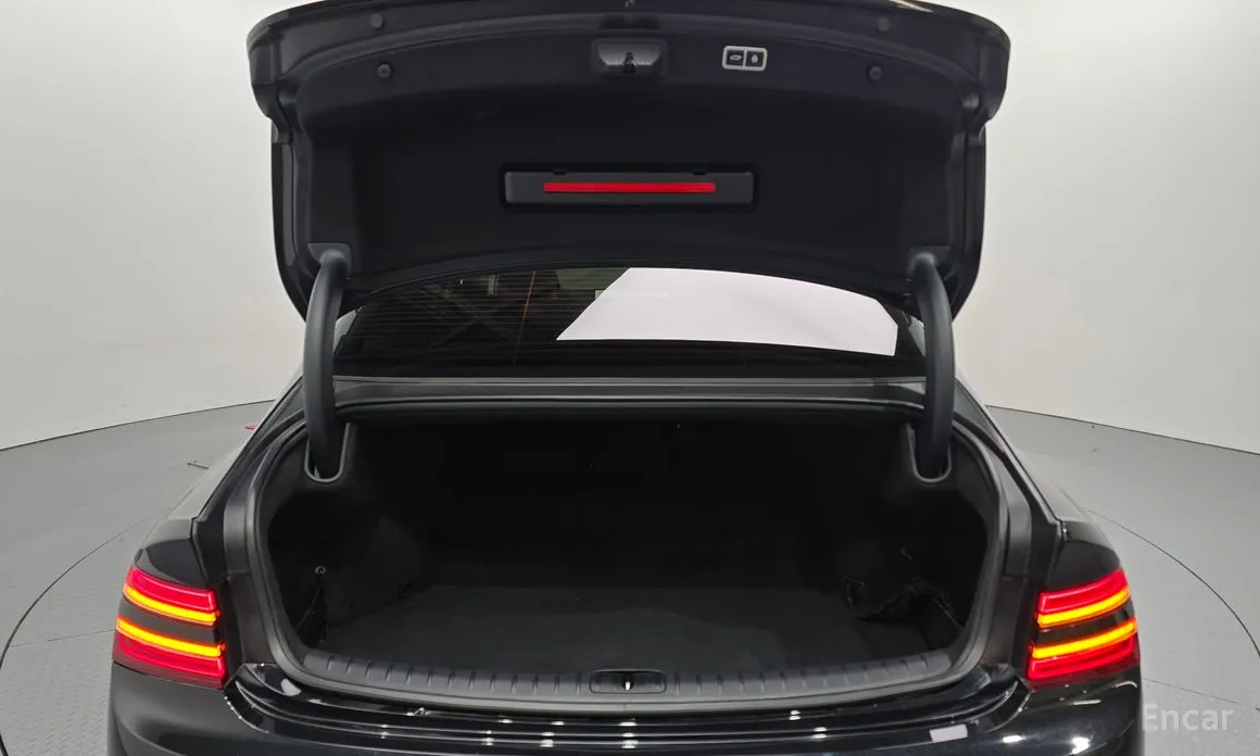 Genesis G80 2021 e-AWD