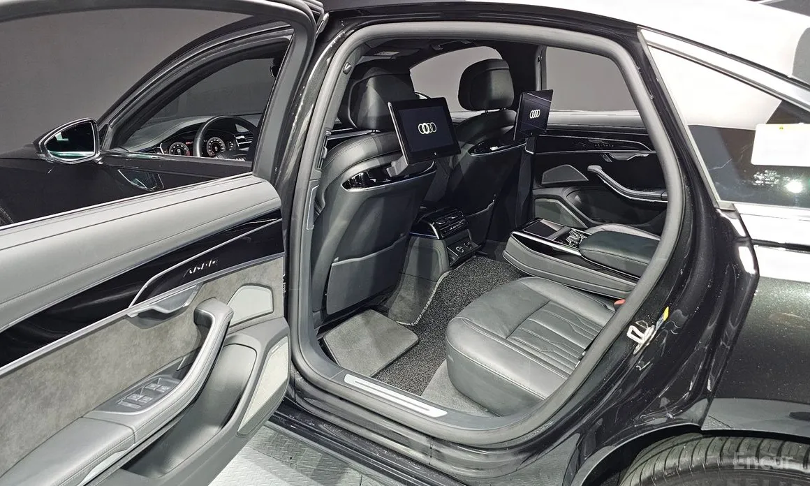 Audi A8 2018 55 TFSI Quattro LWB