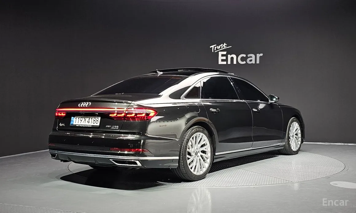 Audi A8 2018 55 TFSI Quattro LWB