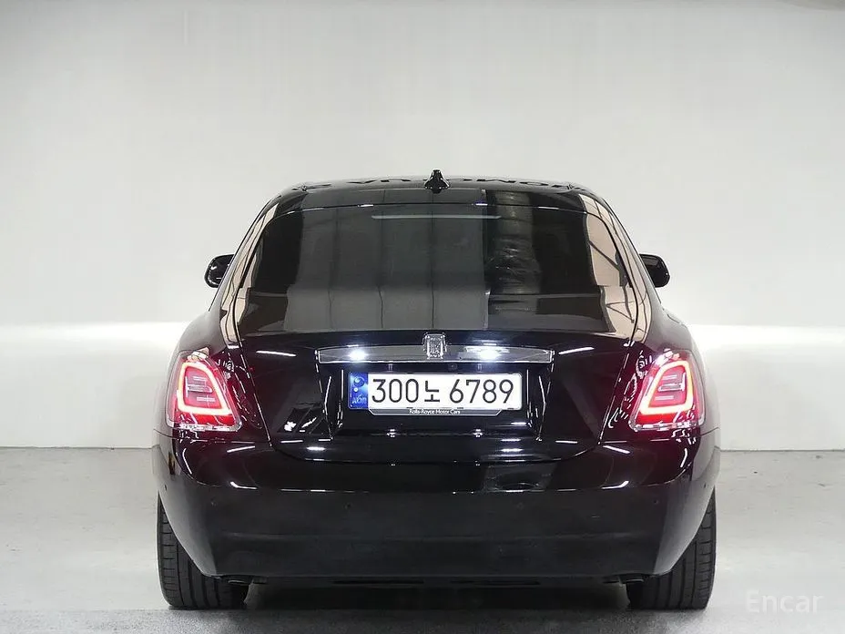 Rolls-Royce Ghost 2020 6.7 V12