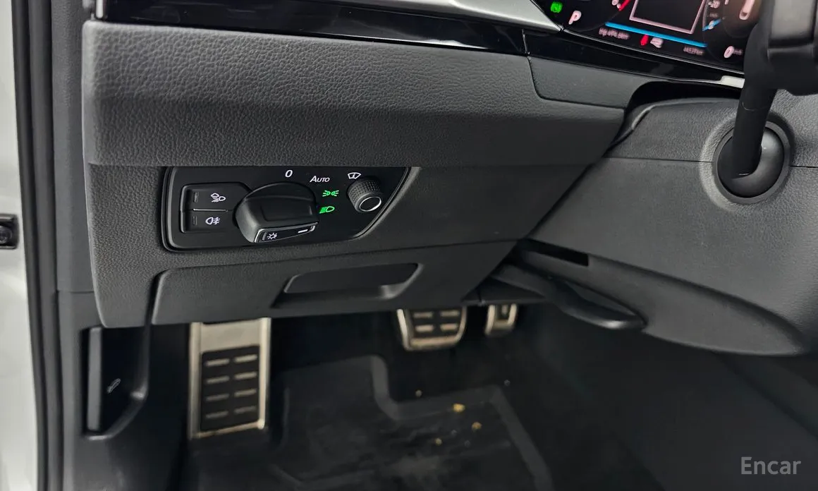 Volkswagen Arteon 2018 2.0 TDI R-LIINE 4Motion