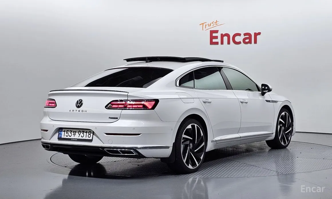 Volkswagen Arteon 2018 2.0 TDI R-LIINE 4Motion