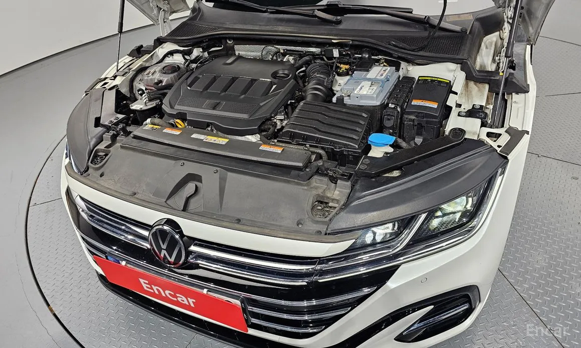 Volkswagen Arteon 2018 2.0 TDI R-LIINE 4Motion