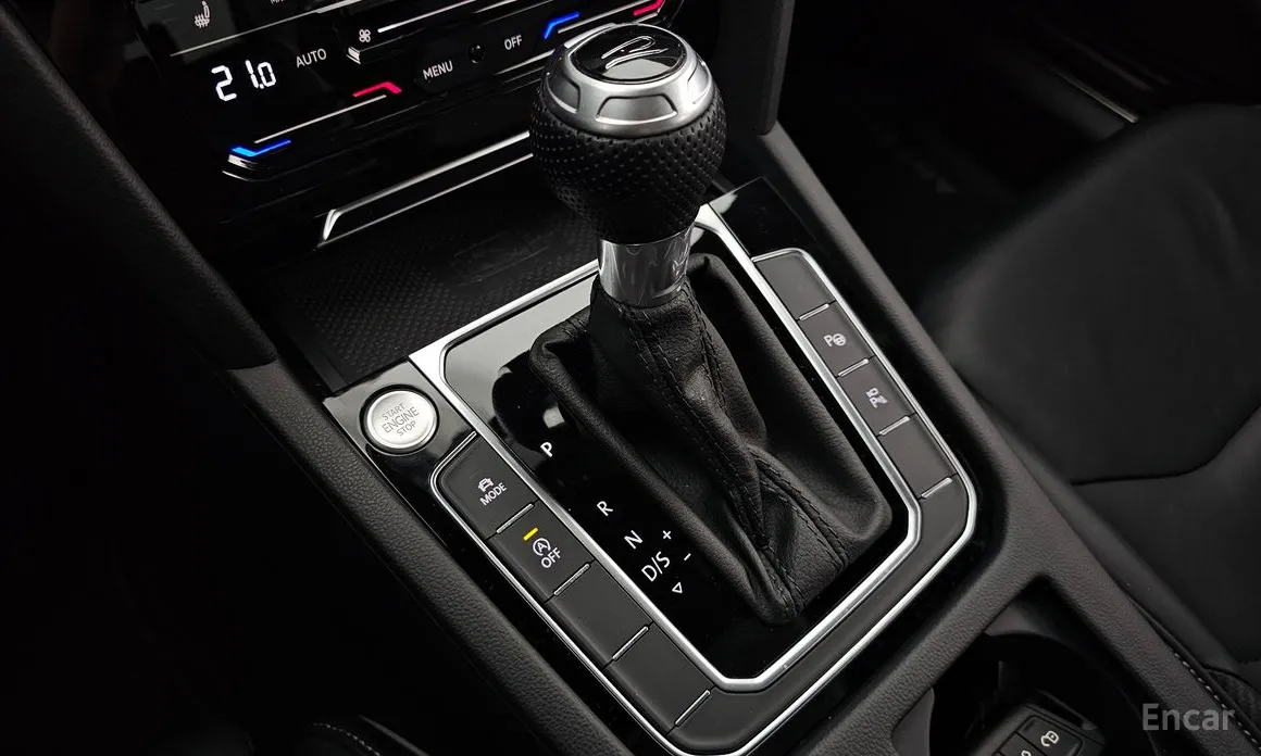 Volkswagen Arteon 2018 2.0 TDI R-LIINE 4Motion