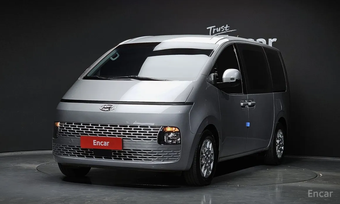 2021 Hyundai Staria