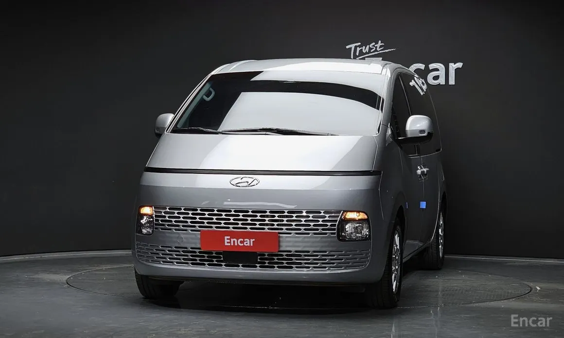2021 Hyundai Staria