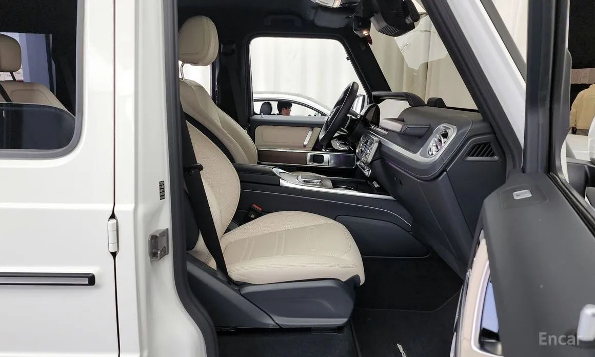 Mercedes-Benz G-Class 2024 G450d