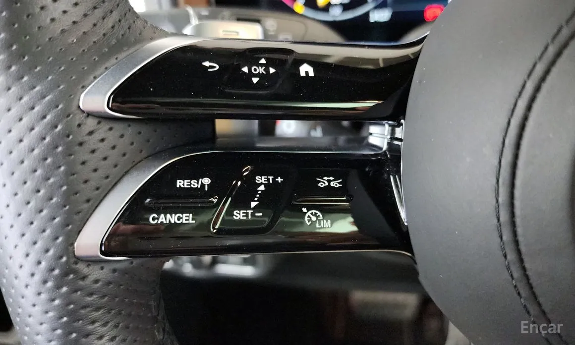 Mercedes-Benz G-Class 2024 G450d