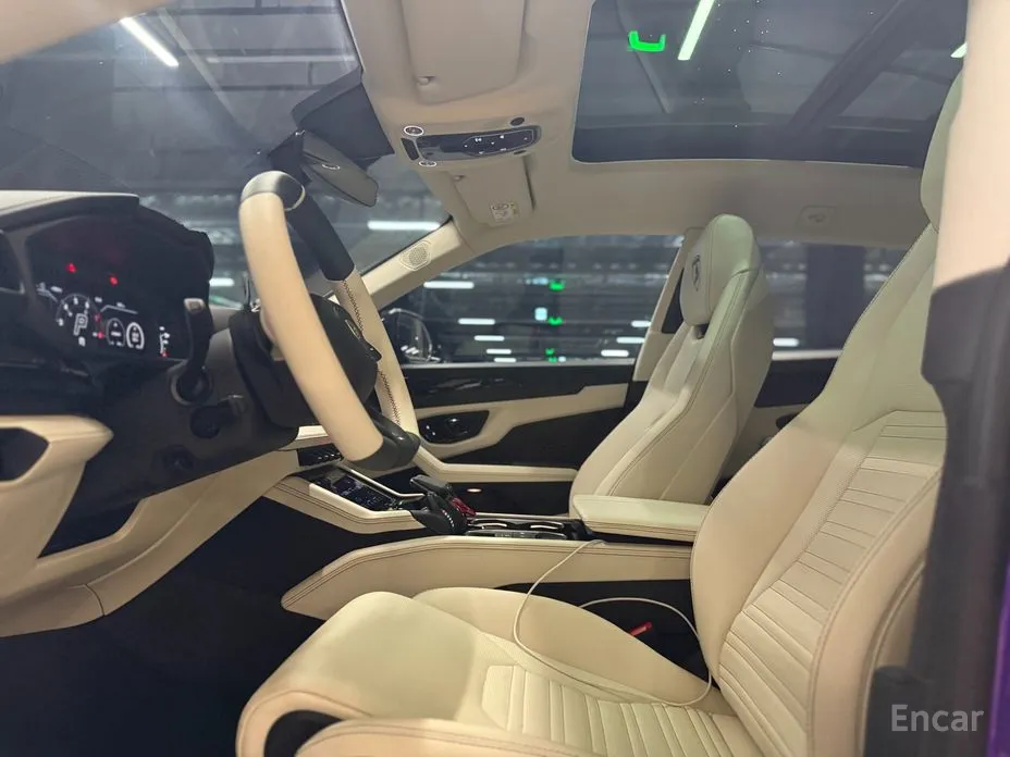 Lamborghini Urus 2018 4.0 V8 SE