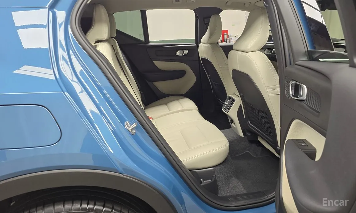 Volvo XC40 2018 B4 Ultimate Bright