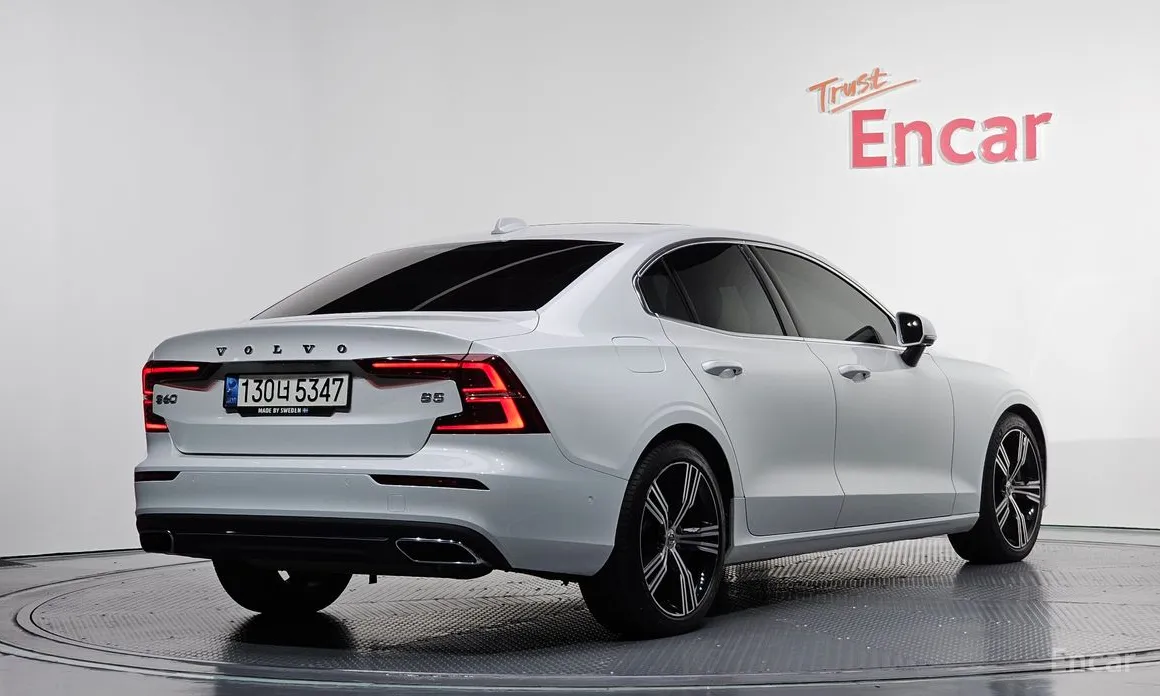 Volvo S60 2019 B5 Inscription