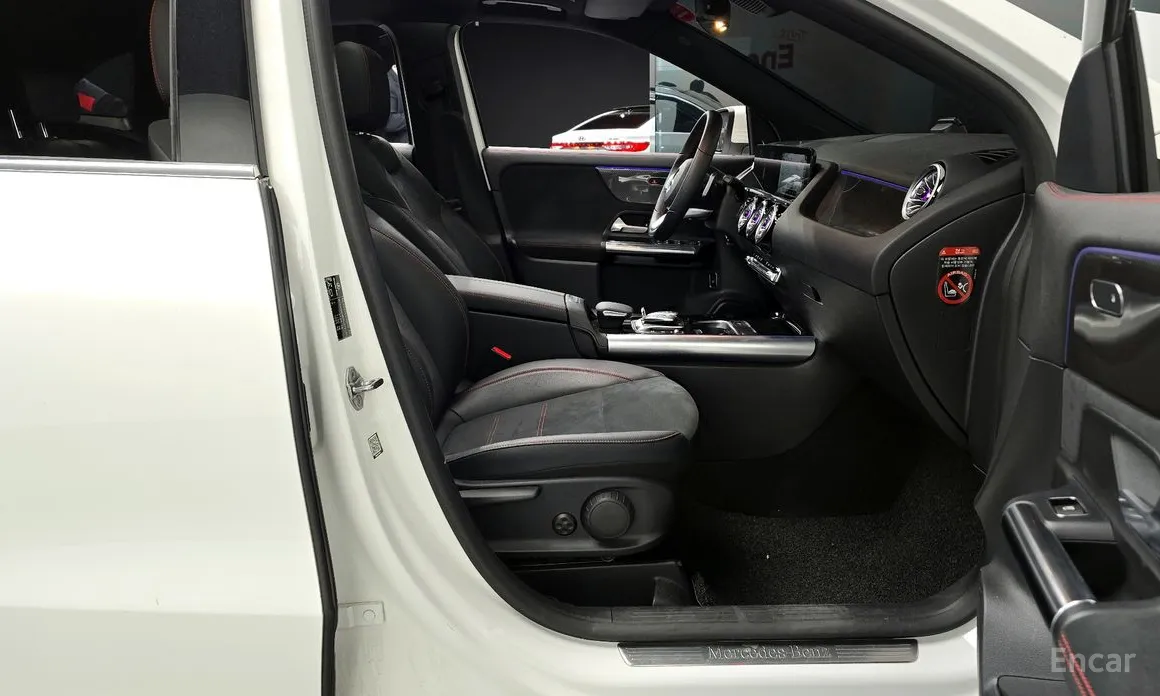 Mercedes-Benz GLA-Class 2020 GLA250 4MATIC