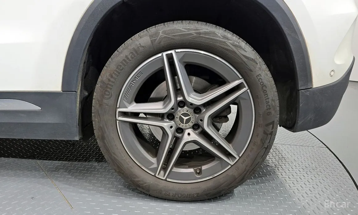 Mercedes-Benz GLA-Class 2020 GLA250 4MATIC