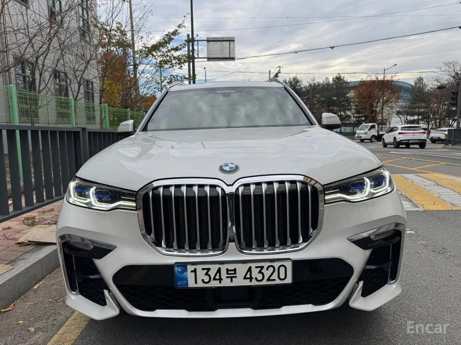 BMW X7 2019 xDrive 40i M Sport 6STR