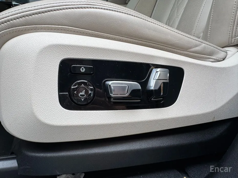 BMW X7 2019 xDrive 40i M Sport 6STR