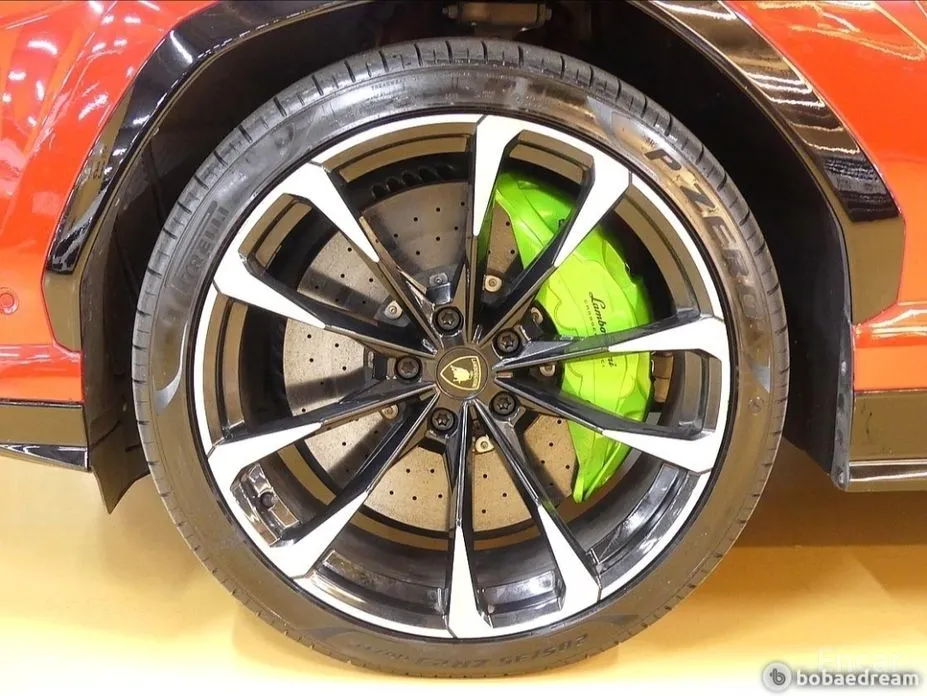 Lamborghini Urus 2018 4.0 V8