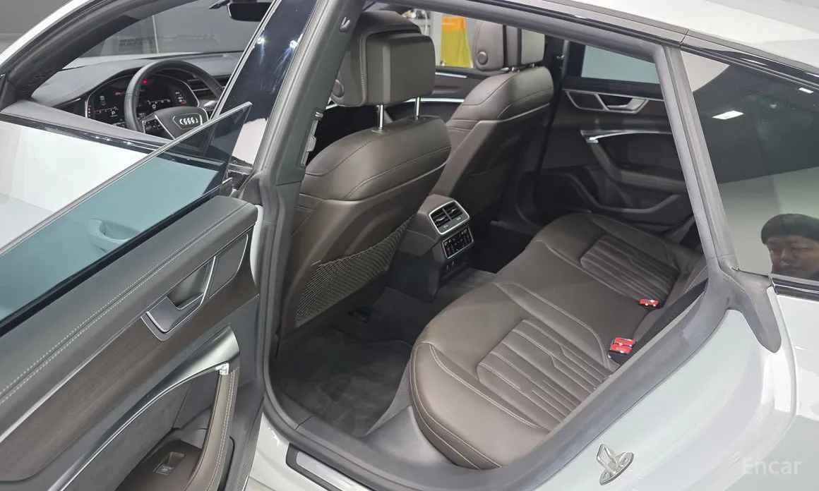 Audi A7 2018 55 TFSI Quattro Premium