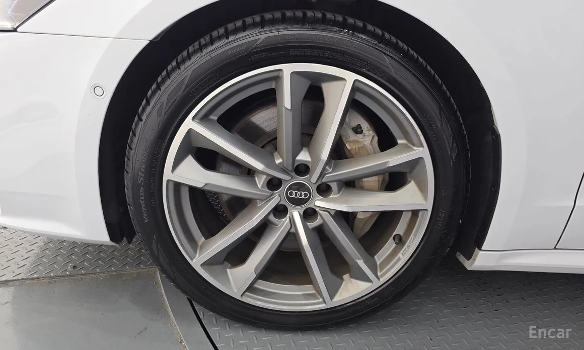 Audi A7 2018 55 TFSI Quattro Premium