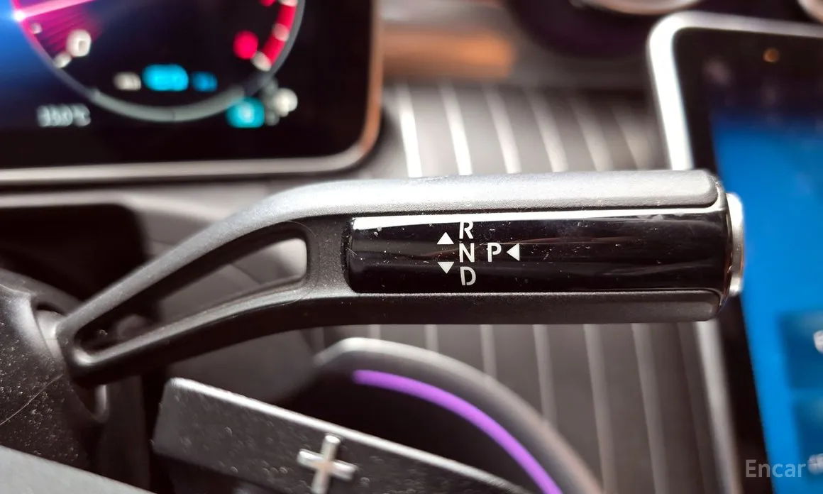 Mercedes-Benz C-Class 2022 C200 4MATIC Avantgarde