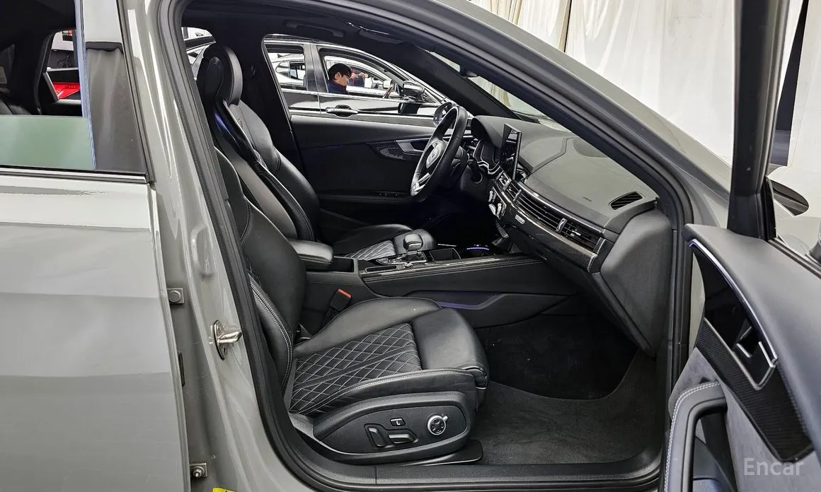 Audi S4 2021 3.0 TFSI Quattro