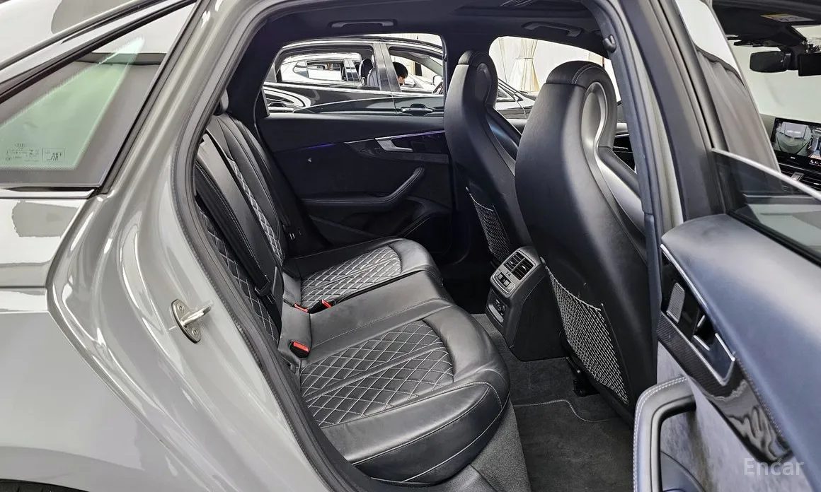 Audi S4 2021 3.0 TFSI Quattro