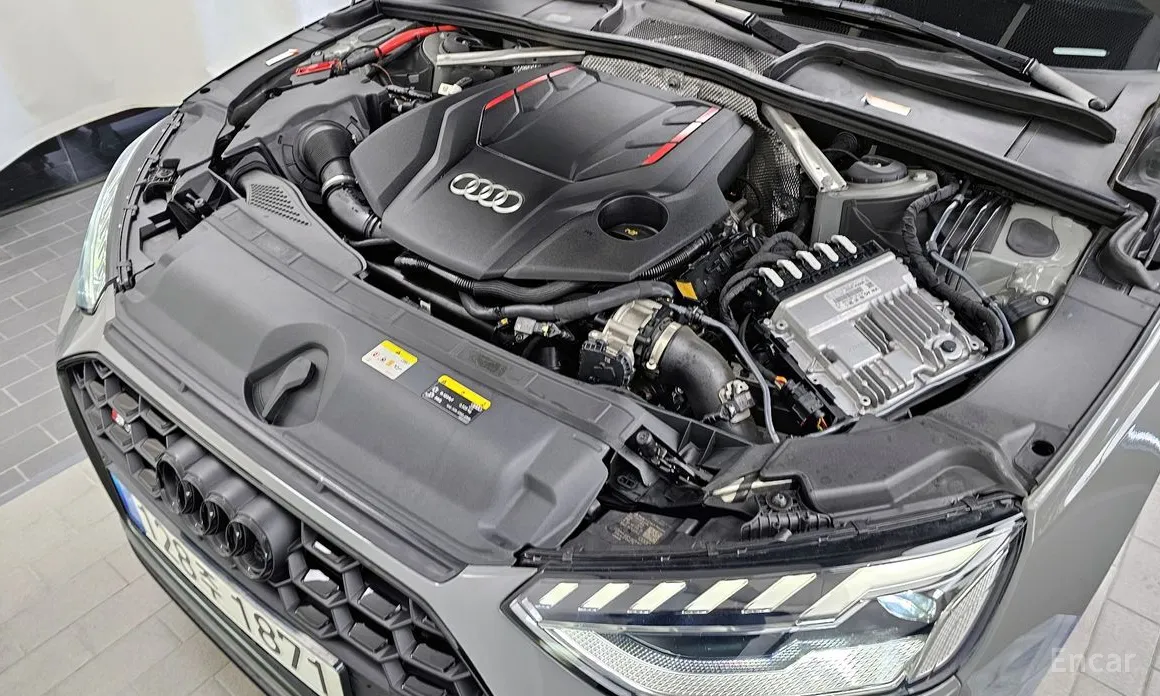 Audi S4 2021 3.0 TFSI Quattro