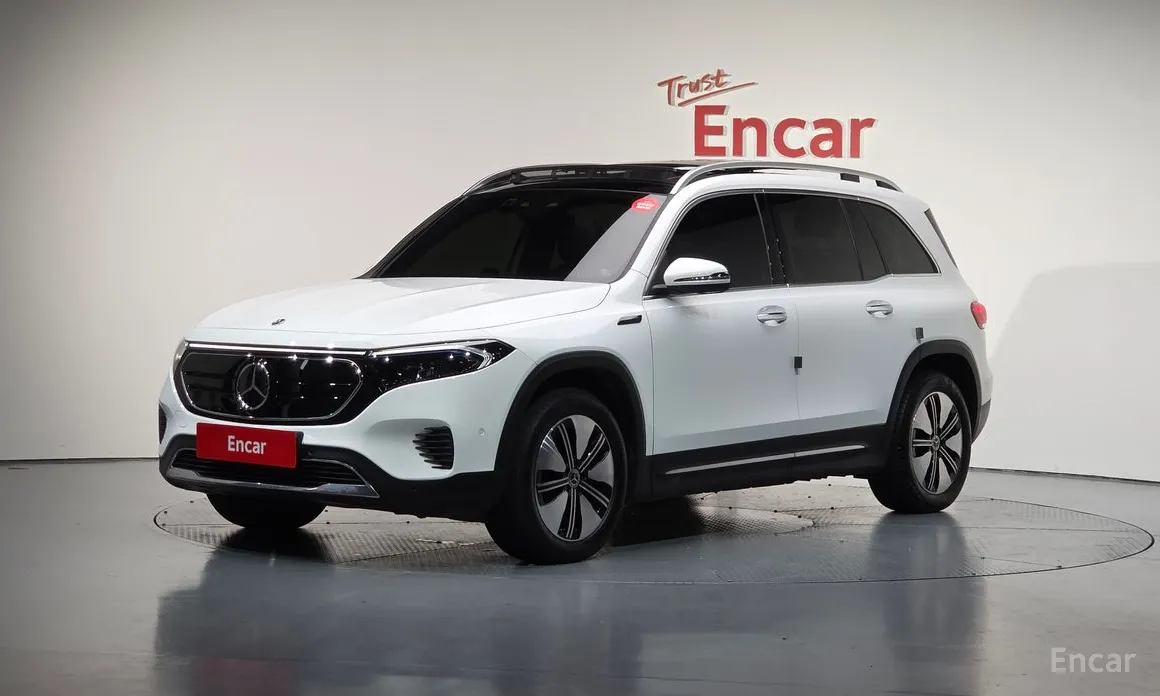 2022 Mercedes-Benz EQB