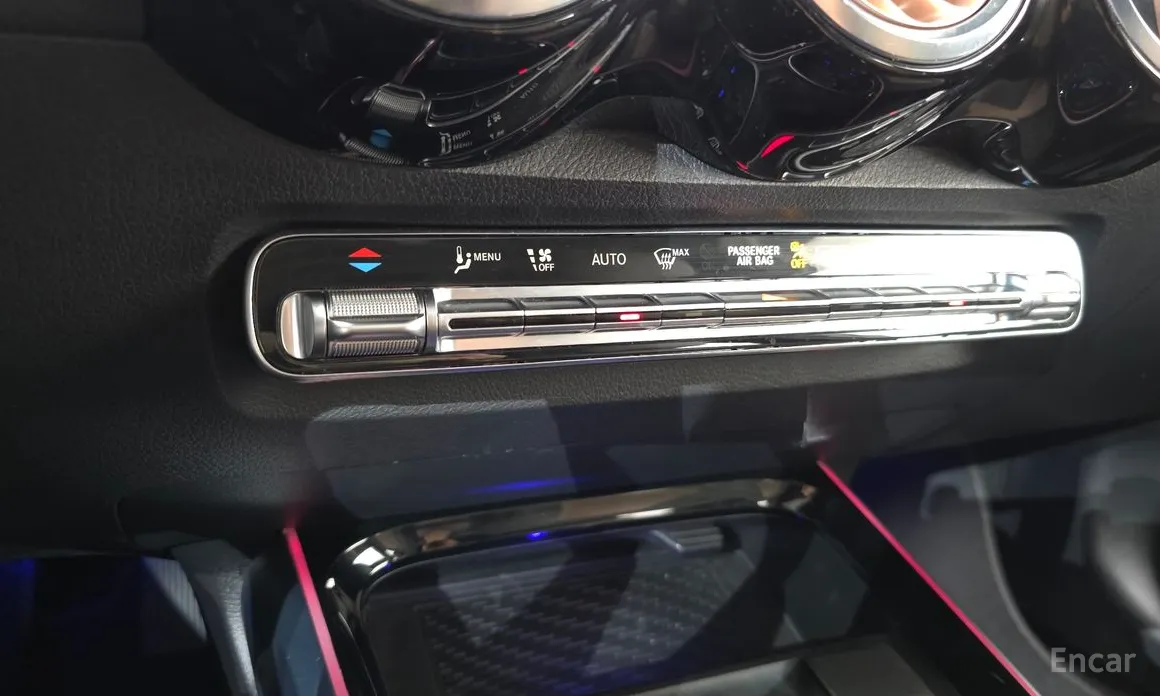 Mercedes-Benz EQB 2022 EQB300 4MATIC