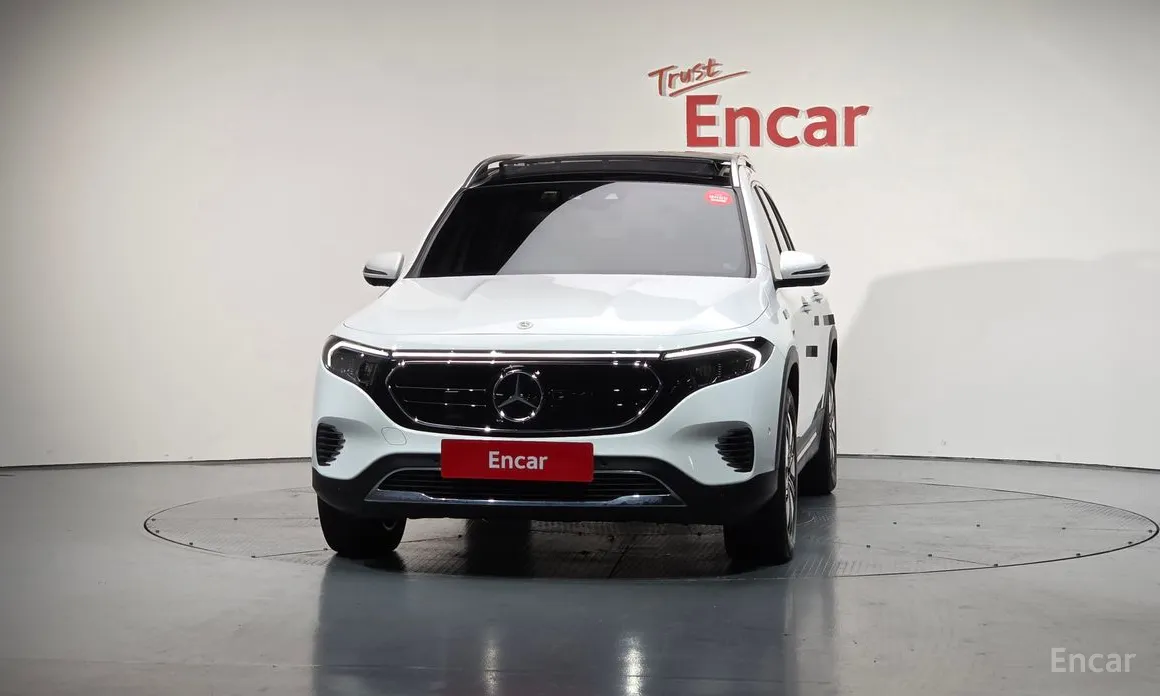 2022 Mercedes-Benz EQB