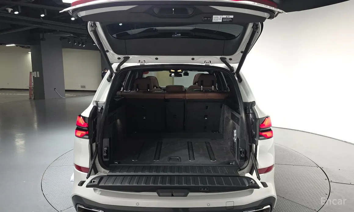 BMW X5 2019 xDrive 40i M Sport