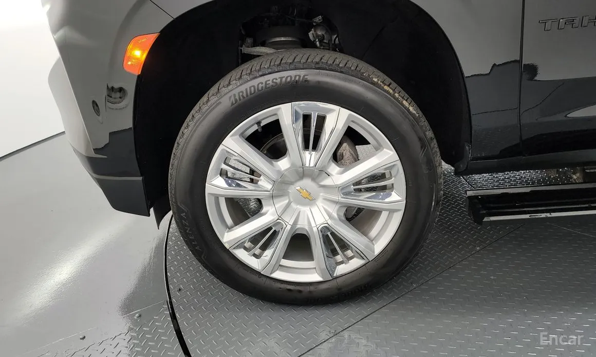 Chevrolet Tahoe 2022 6.2 High Country 4WD