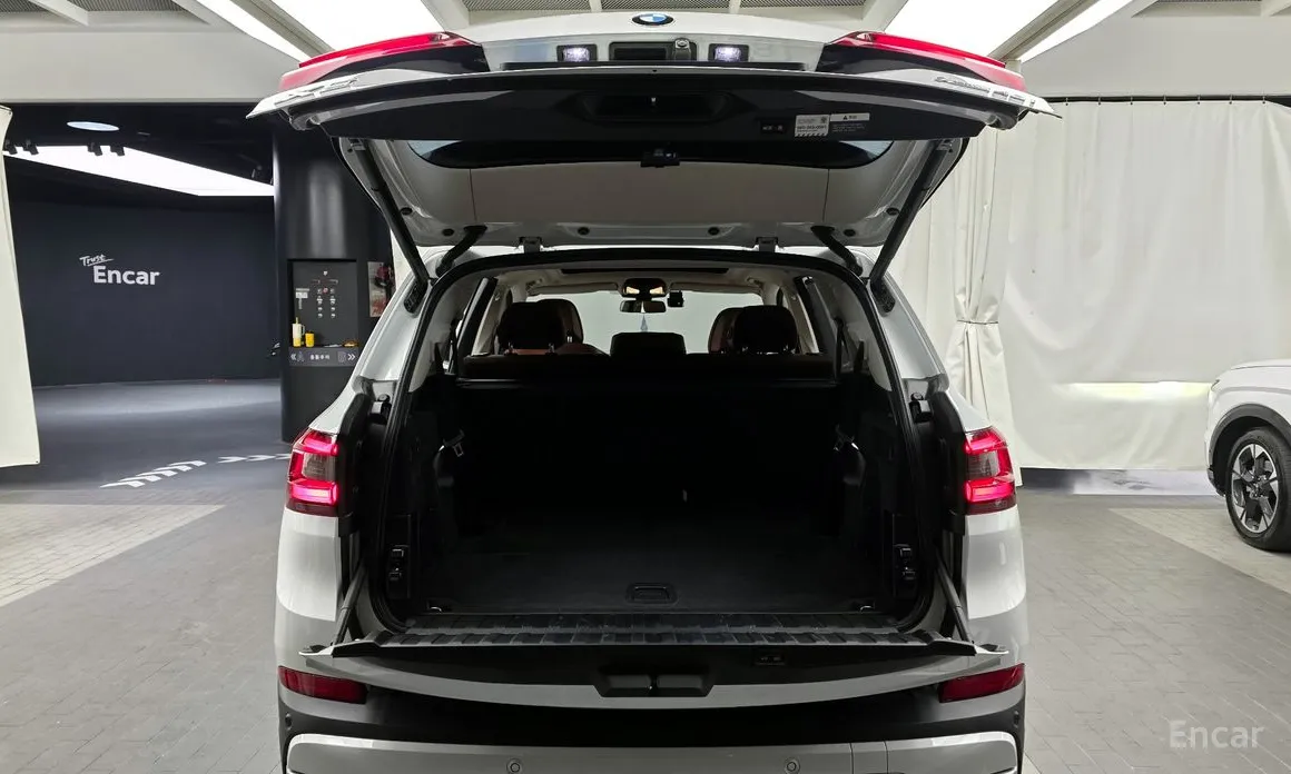 BMW X5 2019 xDrive 40i xLine