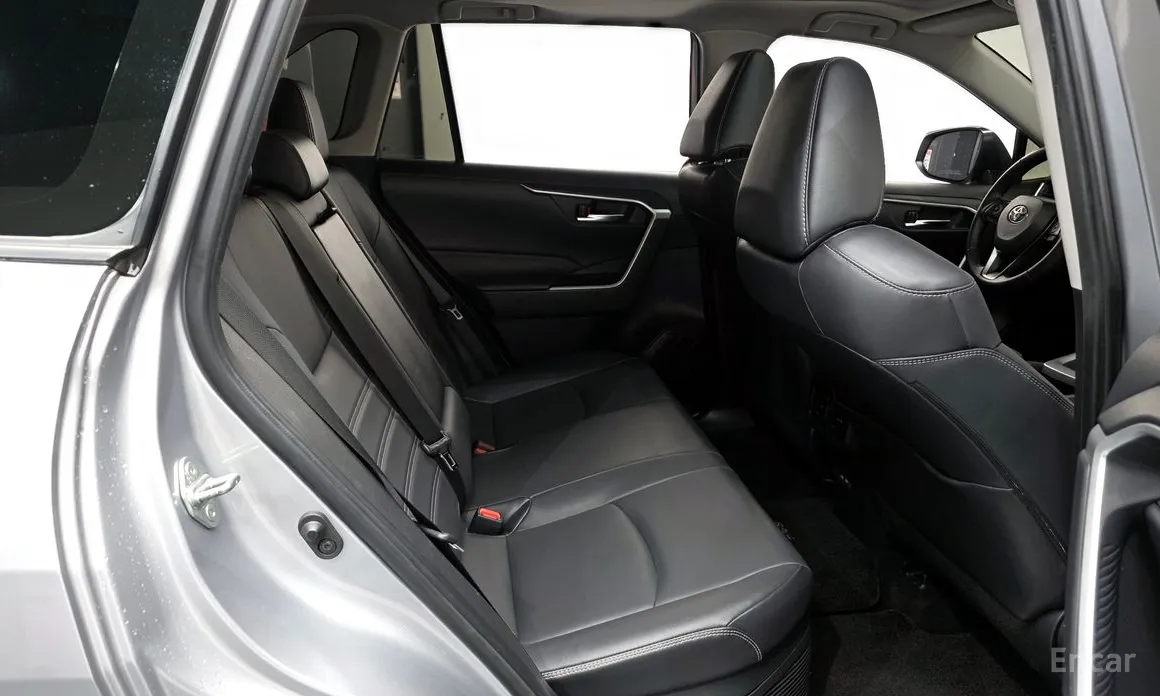 Toyota RAV4 2019 2.5 2WD Hybrid