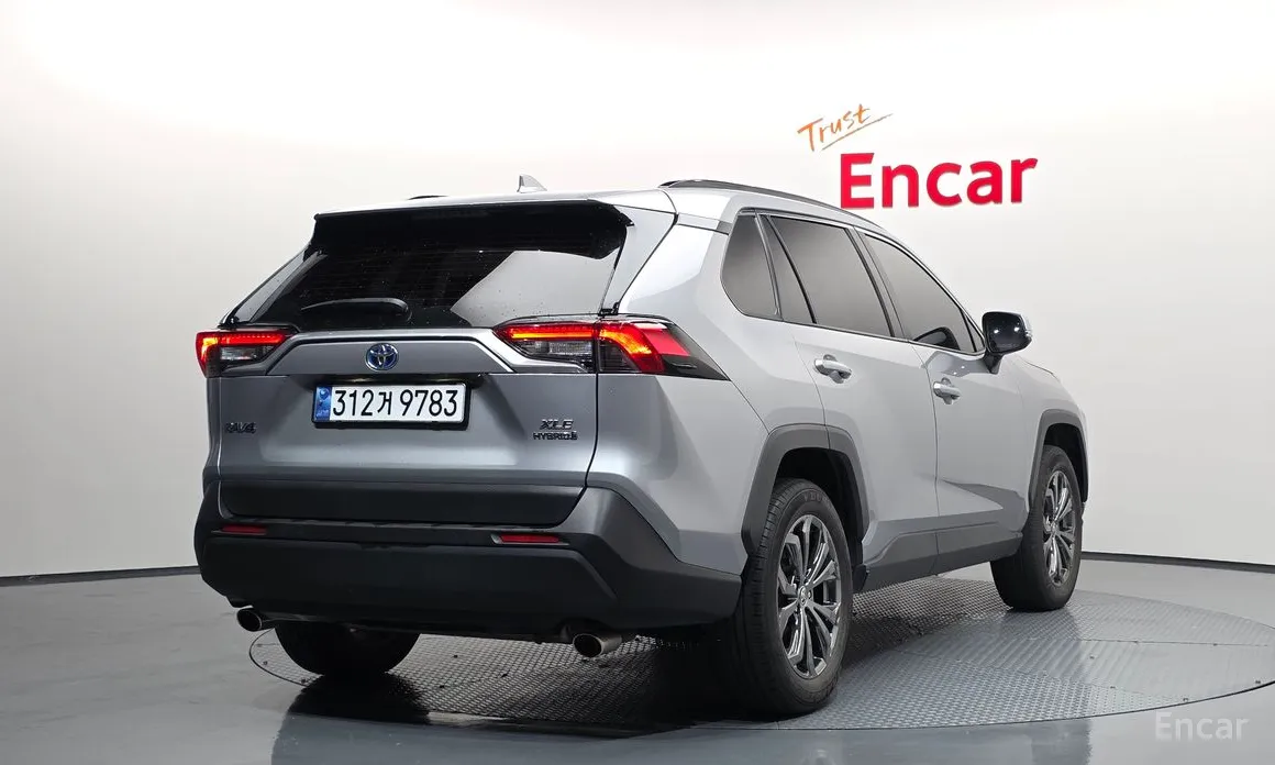 Toyota RAV4 2019 2.5 2WD Hybrid