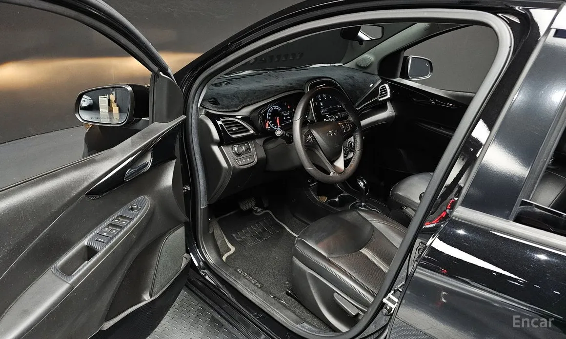 Chevrolet Spark 2018 Red Pick Edition