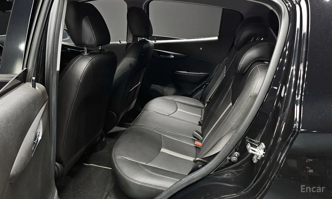 Chevrolet Spark 2018 Red Pick Edition