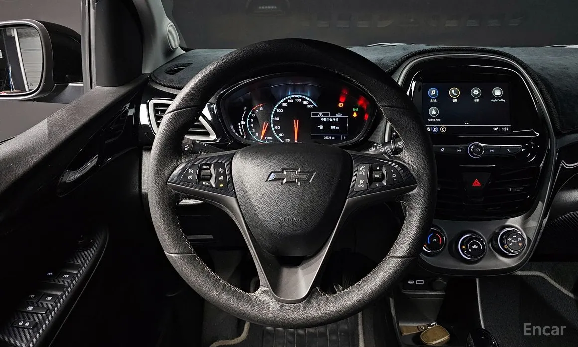 Chevrolet Spark 2018 Red Pick Edition