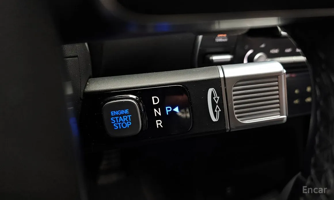 Hyundai Palisade 2025 Gasoline 2.5T 4WD 7-Seater