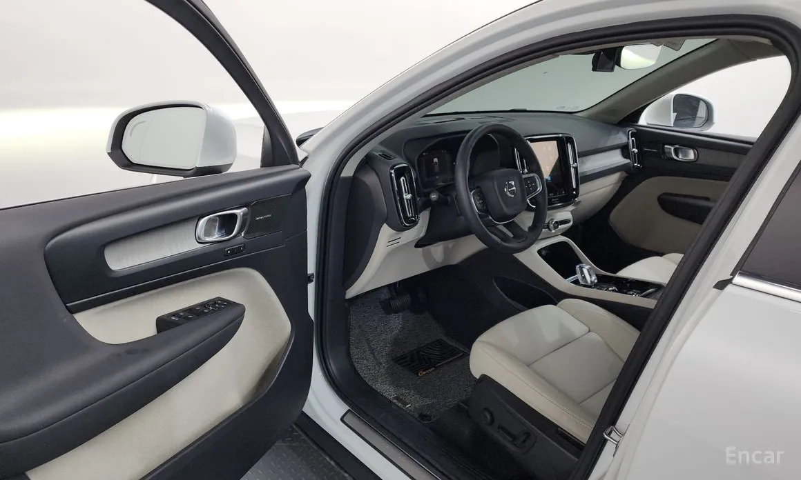 Volvo XC40 2018 B4 Ultimate Bright