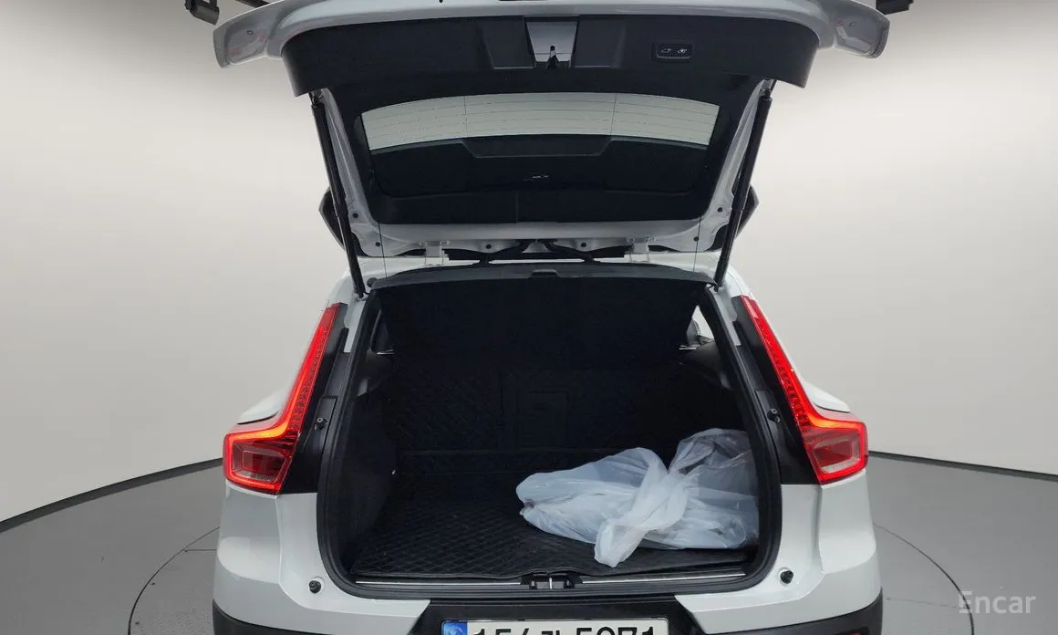 Volvo XC40 2018 B4 Ultimate Bright