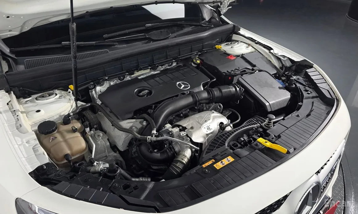 Mercedes-Benz GLB-Class 2020 GLB250 4MATIC