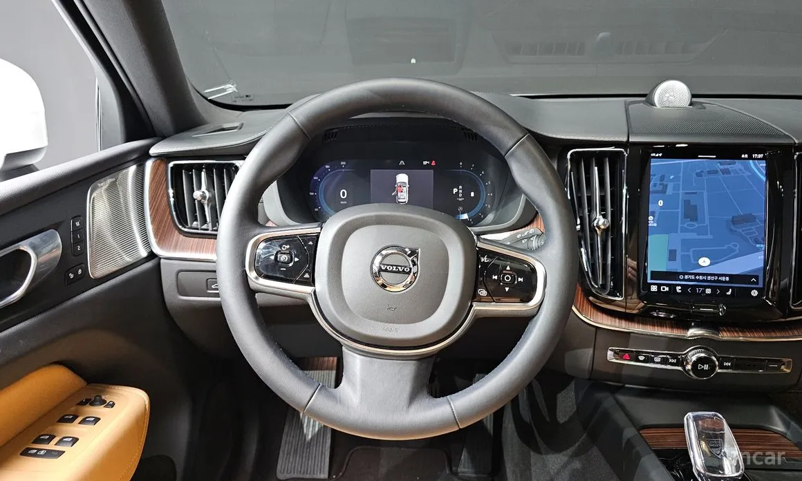 Volvo XC60 2017 B5 Ultimate Bright